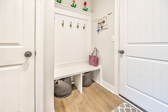 4812SWFourthST-24