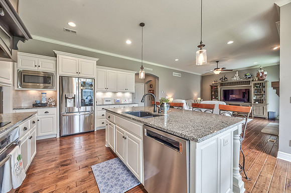 7619GreenST-14
