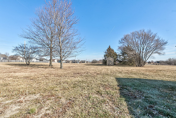 18321HighViewDr-5