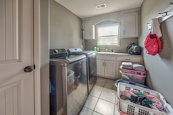 16416OakmontSt-33