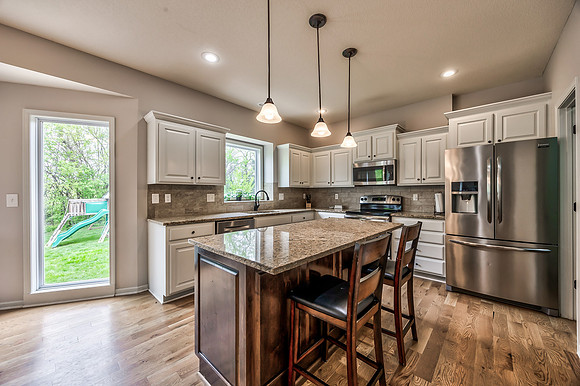 5220MeadowlarkDr-14