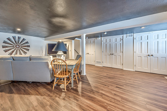 11323Hemlock-28