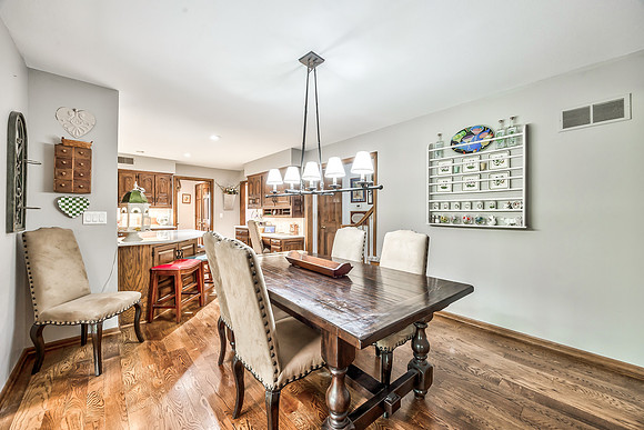 14732SVillageDr-14