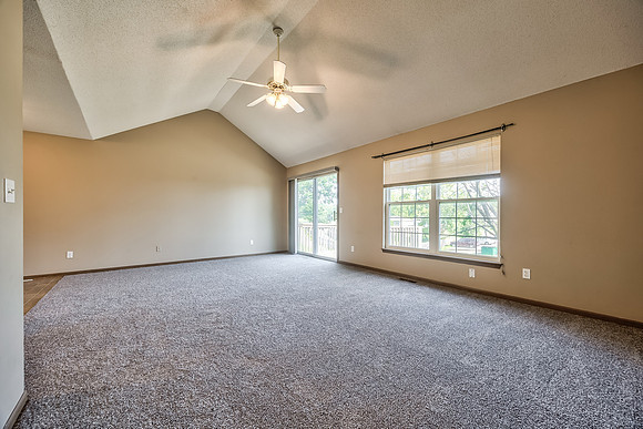 11220W61ST-9
