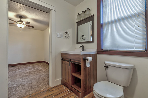 1007GrandAve-11
