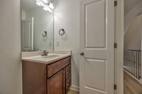 10532ClubhouseDR-4