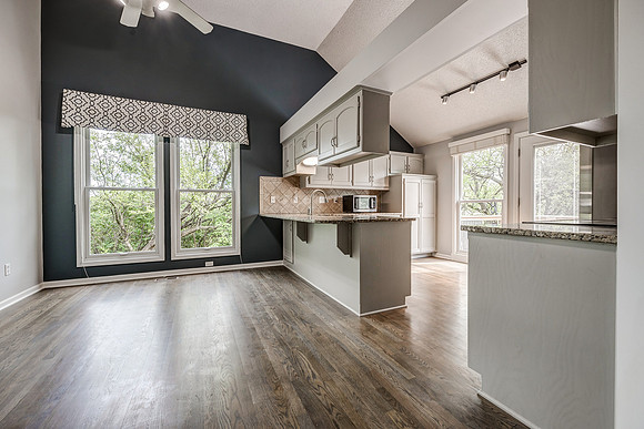 1421NEGrandAve-6
