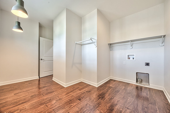 9742ShadyBendCir-20