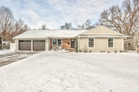 8000BeverlyDr-2