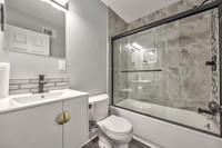 2521QuincyAve-18