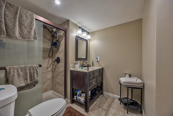 6704E123ST-24