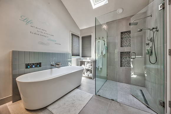 12825GarnettSt-34