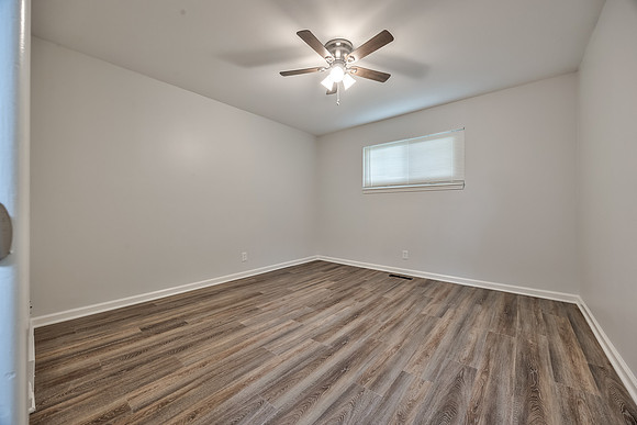9337BallentineST-8