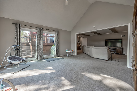10421HauserDr-20
