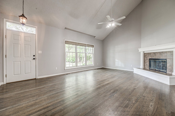 1421NEGrandAve-4