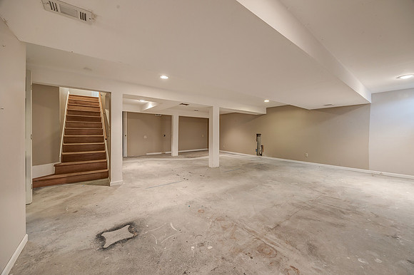 12772OverbrookRD-22