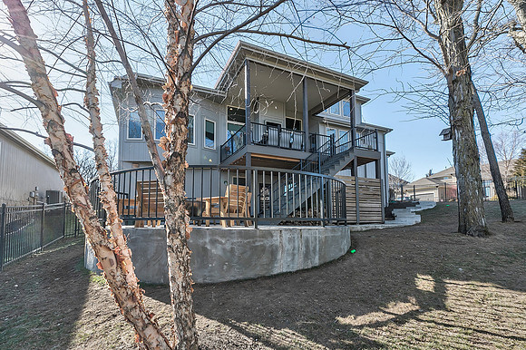 6801MillbrookSt-41