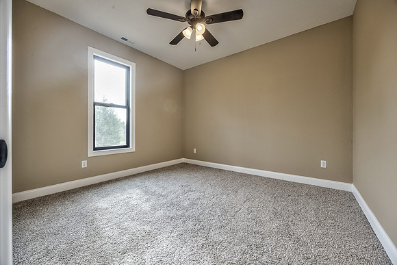 26696235thMcLouth-14