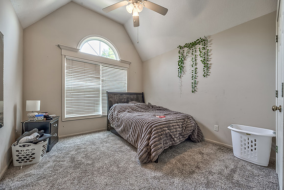 8116NCosbyAve-1