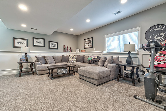 672SCanyonDr-28
