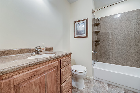 7654ForestPark-24