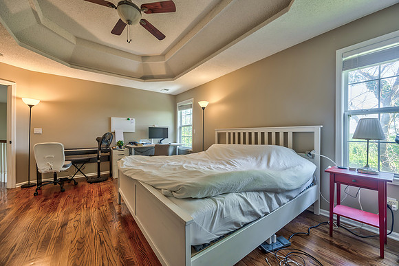 6704E123ST-16