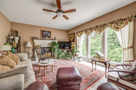 2118RidgeviewDR-15