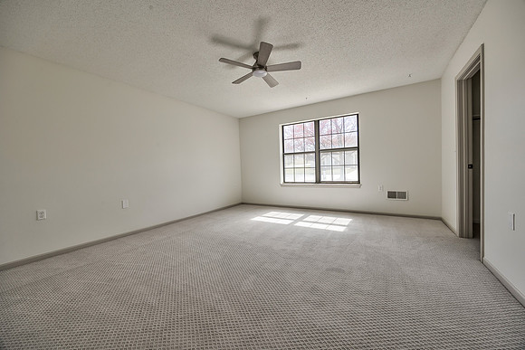12000W121ST-23