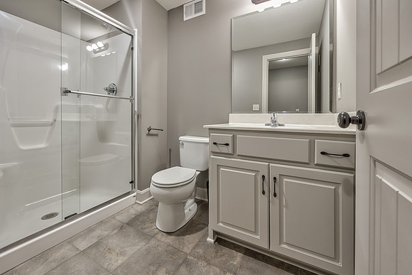 16416OakmontSt-25