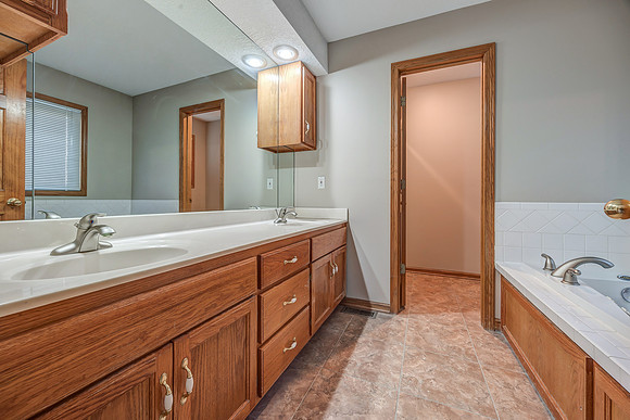 408HillbrookDR-5