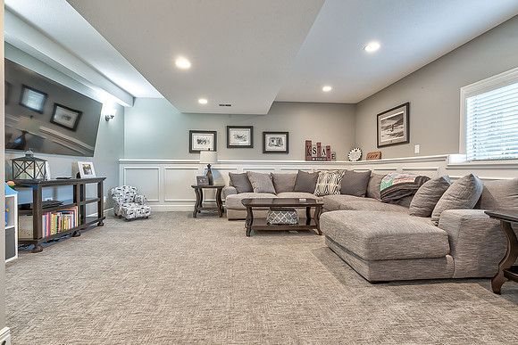 672SCanyonDr-27