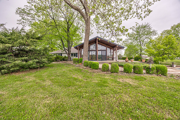 7209SOakHillSchoolRd-7