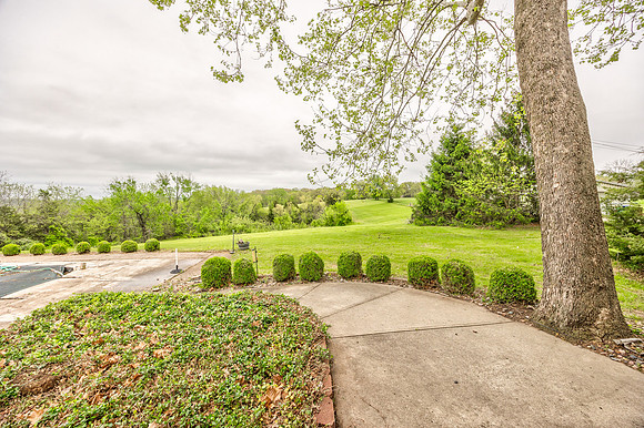 7209SOakHillSchoolRd-5