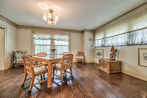 6117MorningsideDr-10