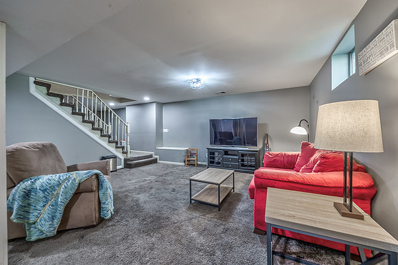 12825GarnettSt-41