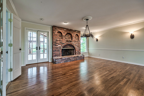 7209SOakHillSchoolRd-12