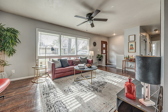 3801E107ST-4