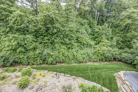 2118RidgeviewDR-26