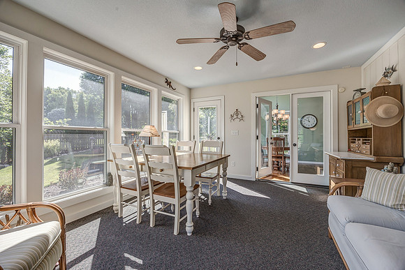 5645Lakecrest-25