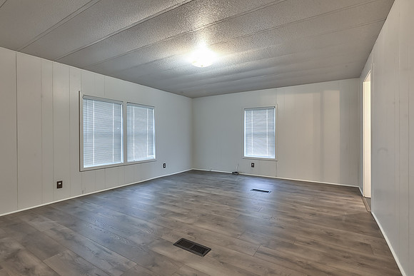 18321HighViewDr-13
