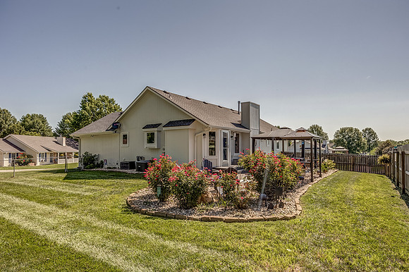 803SWRockhillDr-34