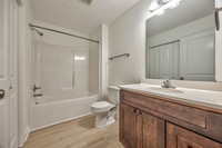 10532ClubhouseDR-15