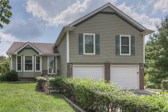15405PinOak-23