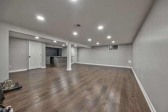 7705Oakland-21