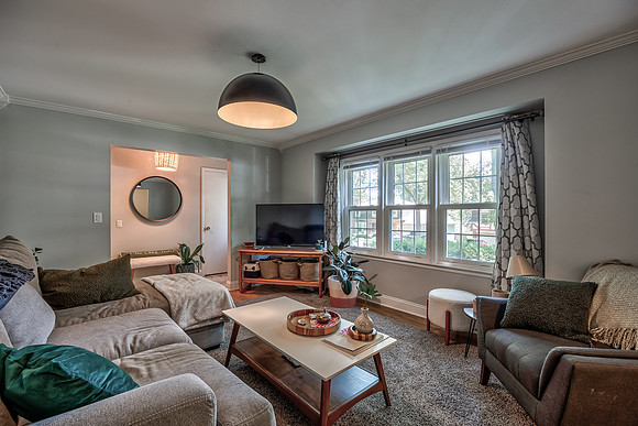 9716BensonSt-3