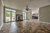 13745SBlackfootDr-19