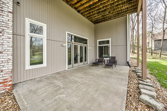 700WhiteOakLn-71