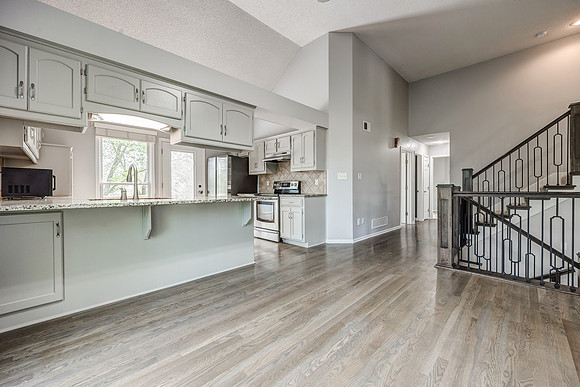 1421NEGrandAve-7