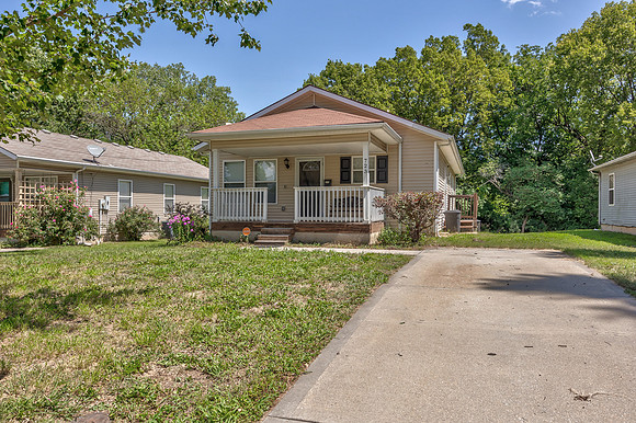 723NCrysler-1