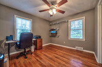5242HortonSt-18